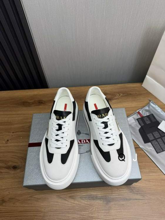 Picture of Prada Shoes _SKUPradasz38-45Z050819503